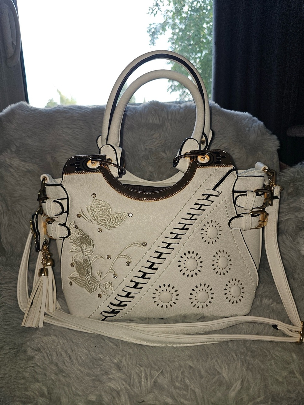 Cream Boutique Satchel with Butterfly Embroidery & Tassel – Excellent Condition